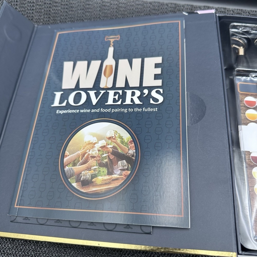 SpiceBox Ultimate Wine Lover's Gift Set Open Box Complete Wine Guide & Charms. - Picture 8 of 9